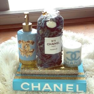 Blue and gold glitzy home decor